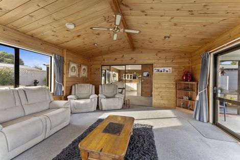 Photo of property in 118 Highsted Road, Casebrook, Christchurch, 8051