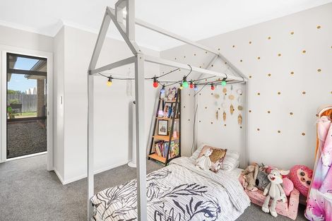 Photo of property in 8 Ekara Road, Flagstaff, Hamilton, 3210