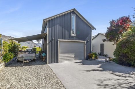 Photo of property in 19 Infinity Drive, Wanaka, 9305