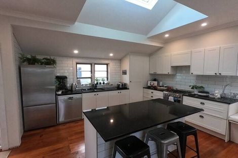 Photo of property in 10 Hathaway Avenue, Karori, Wellington, 6012