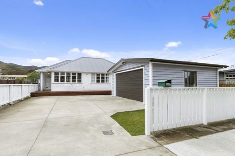 Photo of property in 306a Oxford Terrace, Avalon, Lower Hutt, 5011