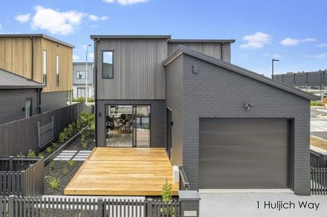 Photo of property in 5 Huljich Way, Hobsonville, Auckland, 0616