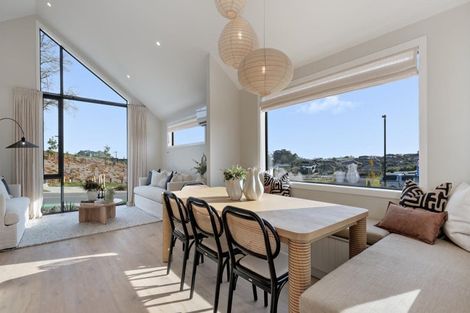 Photo of property in 1 Rereahu Street, Raglan, 3225