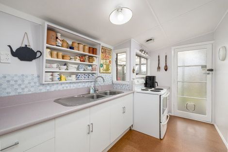 Photo of property in 28 Leonard Street, Waimate, 7924