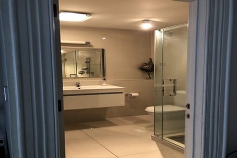 Photo of property in 2/1 London Street, Saint Marys Bay, Auckland, 1011