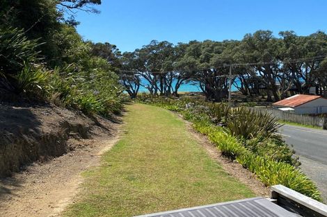 Photo of property in 143 Oakura Road, Oakura, Hikurangi, 0184