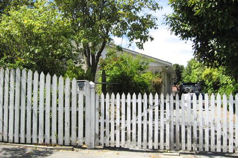 Photo of property in 44 Waitikiri Drive, Parklands, Christchurch, 8083