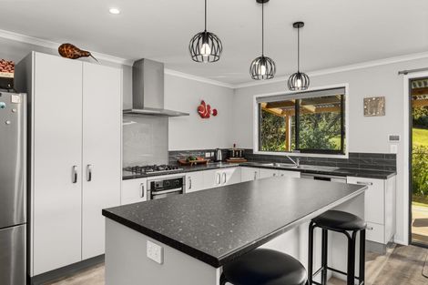 Photo of property in 100 Motukaraka Point Road, Kohukohu, 0491