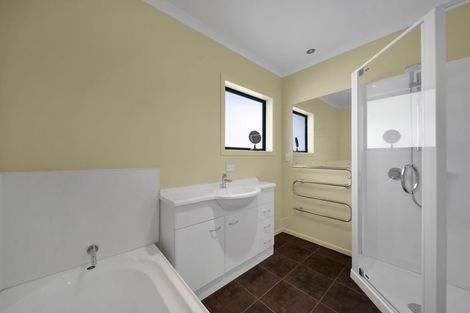 Photo of property in 60d Mill Road, Lower Vogeltown, New Plymouth, 4310