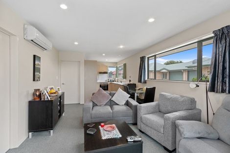 Photo of property in 1/295 Pages Road, Wainoni, Christchurch, 8061