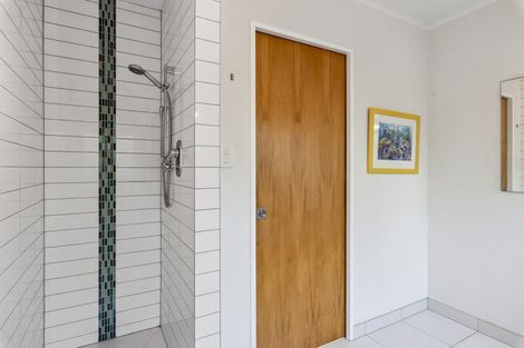 Photo of property in 2a Tudor Court, Paraparaumu Beach, Paraparaumu, 5032