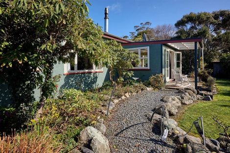 Photo of property in 223 Beach Road, Kaikoura, 7300