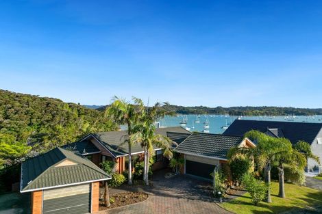 Photo of property in 15 Kakapu Road, Okiato, Russell, 0272