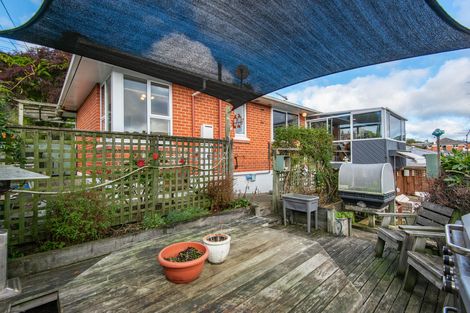 Photo of property in 79 Hocken Street, Kenmure, Dunedin, 9011