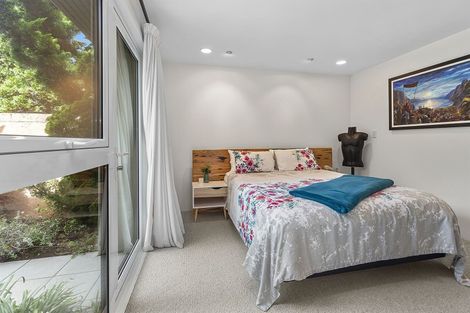 Photo of property in Highwic, 1/32 Hobson Street, Thorndon, Wellington, 6011