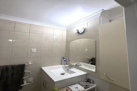 Photo of property in 5 Waiteata Road, Kelburn, Wellington, 6012