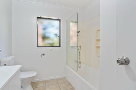 Photo of property in 329 Mahia Road, Weymouth, Auckland, 2103