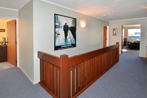 Photo of property in 106a Easther Crescent, Kew, Dunedin, 9012