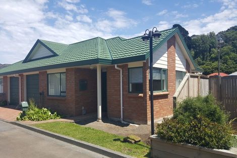 Photo of property in Miramar Villas, 13/6 Brussels Street, Miramar, Wellington, 6022