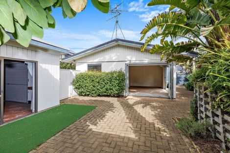 Photo of property in 179c Oceanbeach Road, Mount Maunganui, 3116