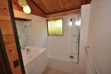 Photo of property in 8 Park Avenue, Waikanae, 5036