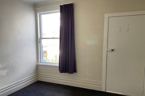 Photo of property in 14 Prince Street, Mount Victoria, Wellington, 6011