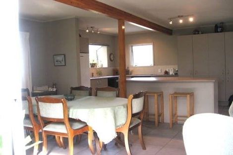 Photo of property in 13 Schnapper Rock Road, Greenhithe, Auckland, 0632