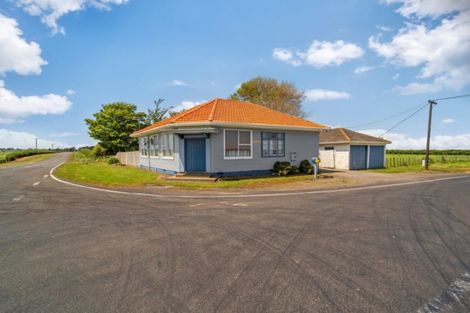 Photo of property in 488 Hastings Road, Matapu, Hawera, 4675