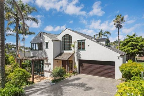 Photo of property in 44 Penguin Drive, Murrays Bay, Auckland, 0630