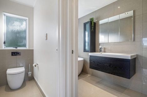 Photo of property in 12 Whitehills Road, Waitoki, Silverdale, 0994