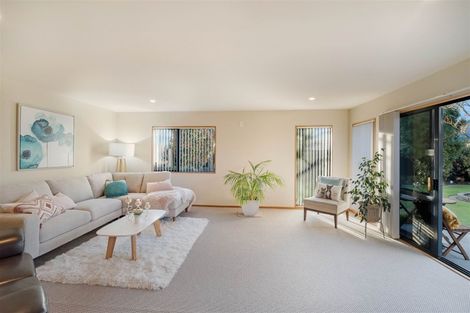 Photo of property in 3 Empress Place, Halswell, Christchurch, 8025