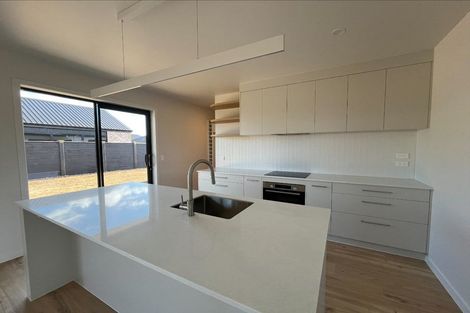 Photo of property in 17 Boyce Crescent, Cambridge, 3434