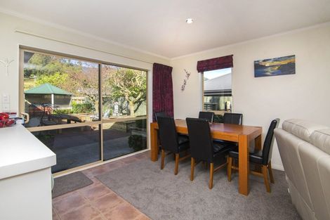 Photo of property in 24 Admiralty Place, Waikawa, Picton, 7220