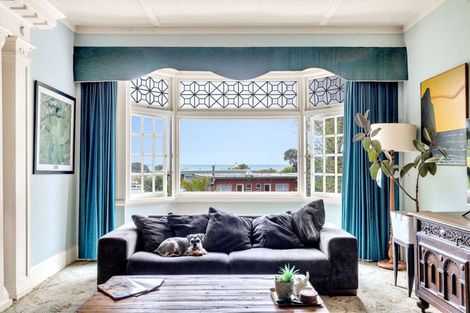 Photo of property in 353 Devon Street West, Lynmouth, New Plymouth, 4310