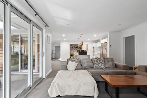 Photo of property in 19 Northbrook Glen, Flagstaff, Hamilton, 3210