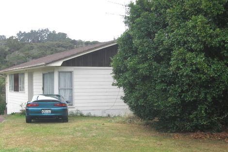 Photo of property in 18 Glastron Place, Bayview, Auckland, 0629