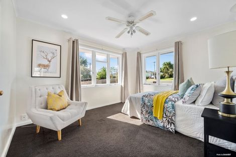 Photo of property in 2/2 Napoleon Avenue, Milford, Auckland, 0620