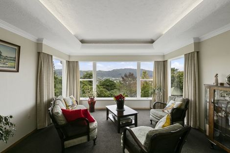 Photo of property in 7 Onehuka Road, Tirohanga, Lower Hutt, 5010