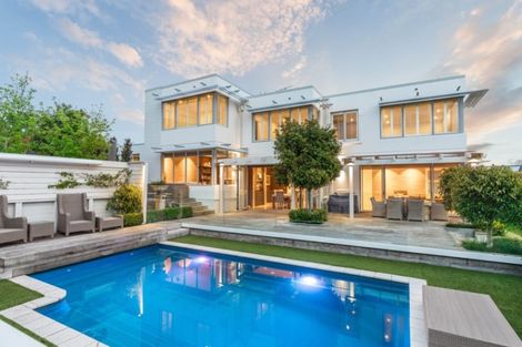 Photo of property in 7 Imperial Place, Flat Bush, Auckland, 2019