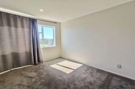 Photo of property in 187 Wainui Road, Silverdale, 0932