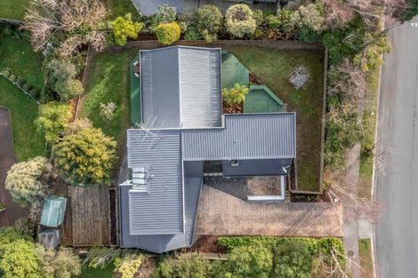 Photo of property in 22 Joseph Banks Drive, Whitby, Porirua, 5024