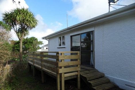 Photo of property in 80 South Road, Manaia, 4612