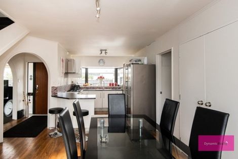 Photo of property in 48 Brightwater Terrace, Terrace End, Palmerston North, 4410