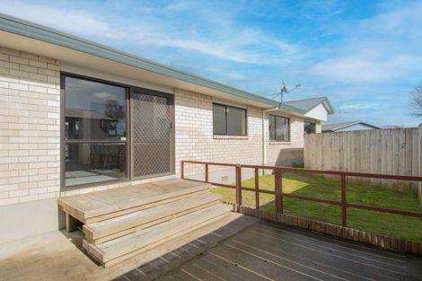 Photo of property in 4 Redditch Place, Papamoa Beach, Papamoa, 3118