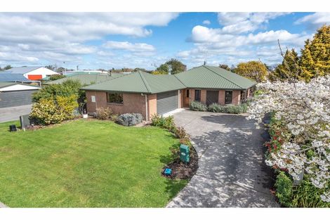 Photo of property in 9 Stopforth Street, Woodend, 7610