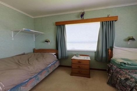 Photo of property in 21 Cameron Street, Papakura, 2110