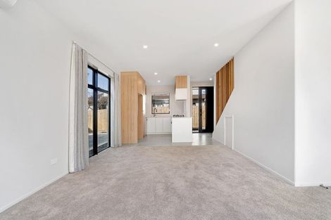 Photo of property in 2/60 Sandwich Road, Saint Andrews, Hamilton, 3200