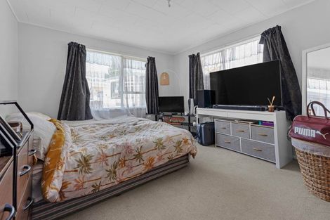 Photo of property in 11 Vimy Place, Mangere, Auckland, 2022