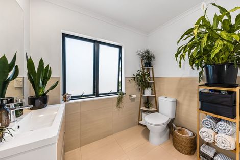 Photo of property in 58 Whenuapai Drive, Whenuapai, Auckland, 0618