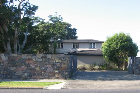 Photo of property in 115 Pupuke Road, Northcote, Auckland, 0627